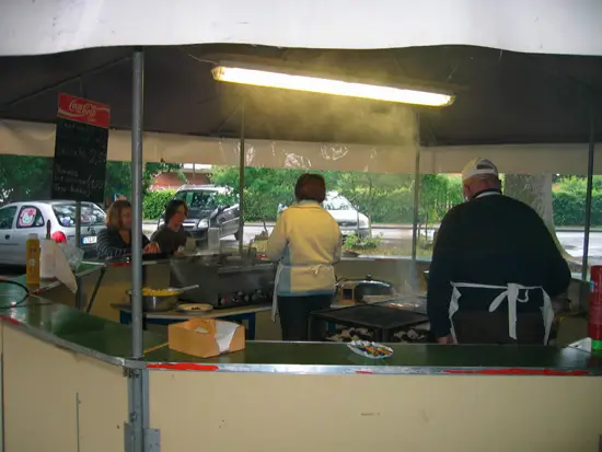 Grillen in der Imbissbude