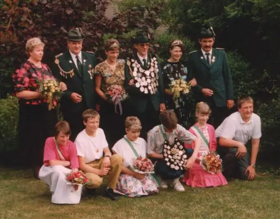 König Reinhard Telljohann mit Hofstaat