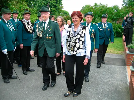 Ausholen Königin