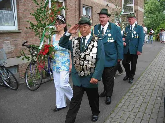Ausholen des Königs